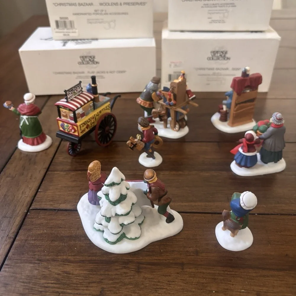 Department 56 Heritage Village Collection Christmas Bazaar Series Lot Of 4 EUC